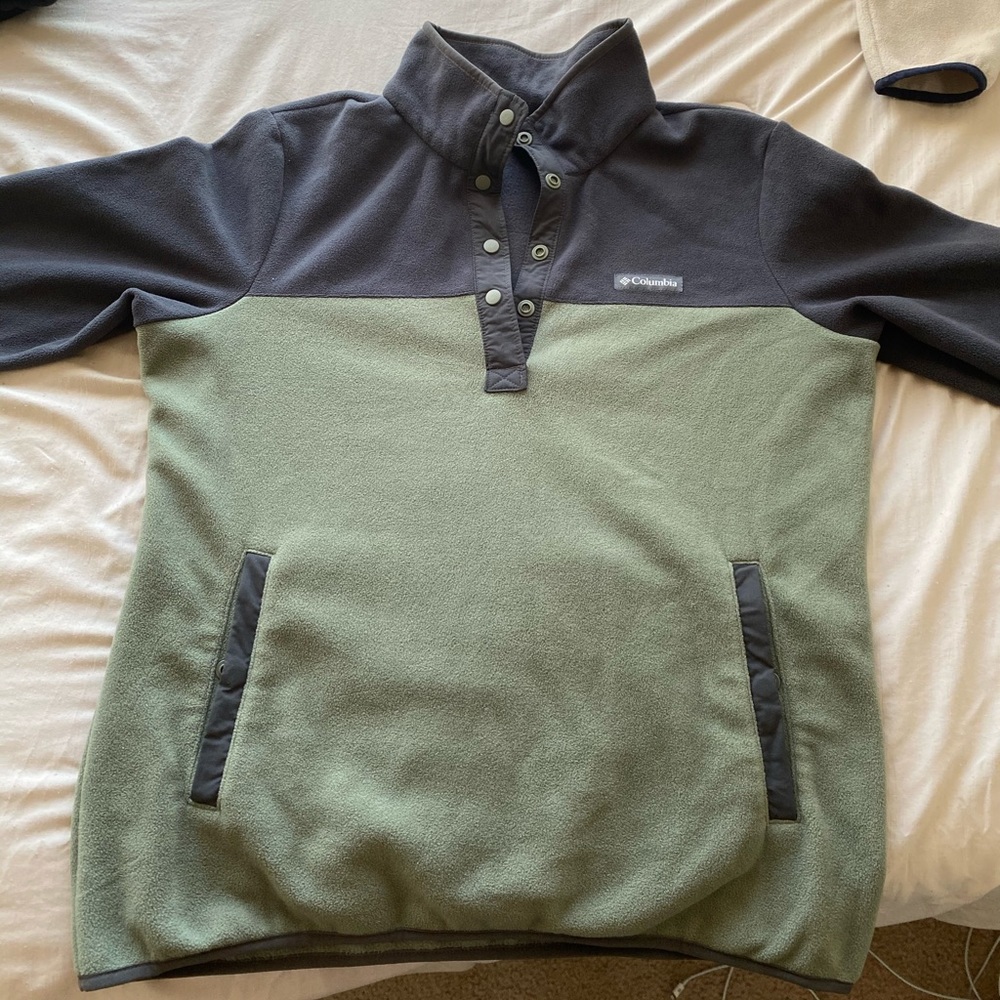 Columbia 1/4 snap fleece, like new!